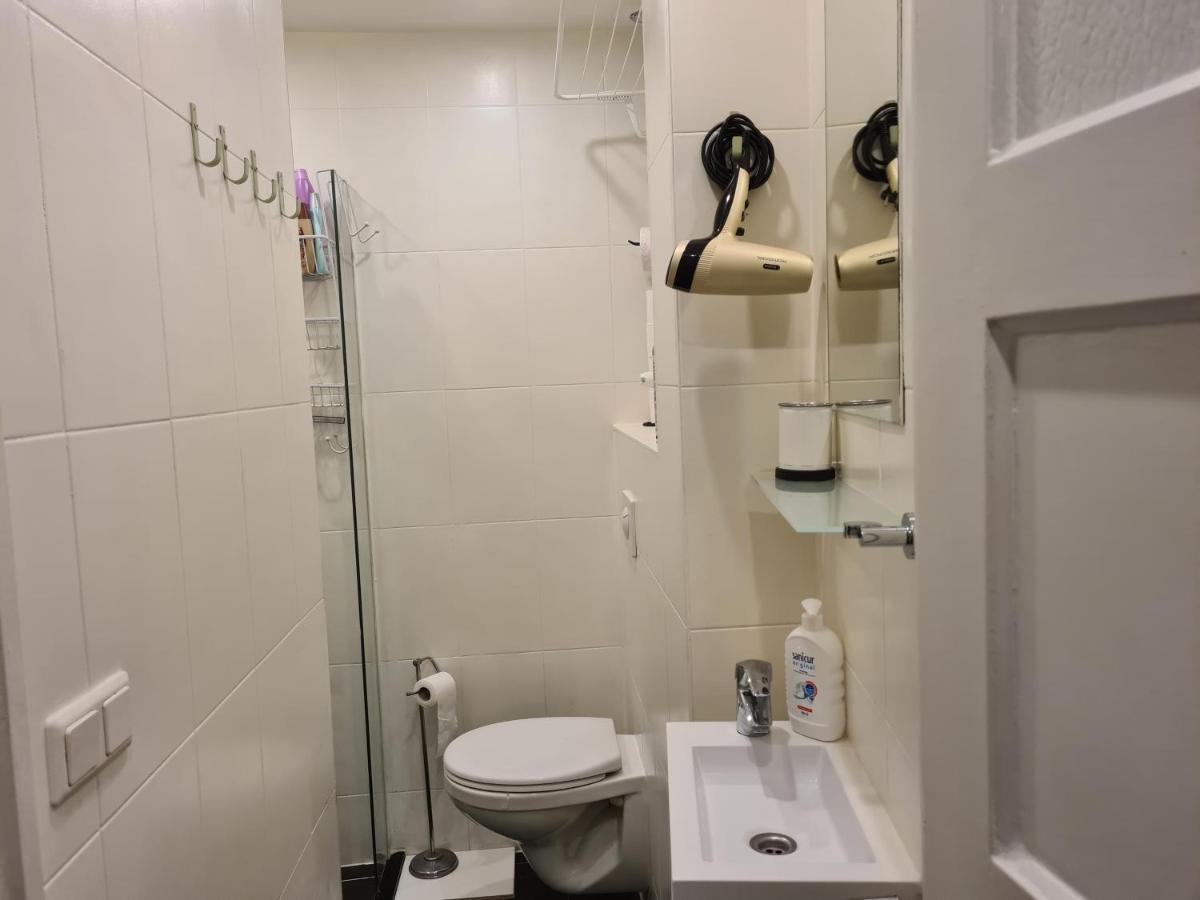 1 Bedroom 15 Min By Tram To Amsterdam Centre! ภายนอก รูปภาพ