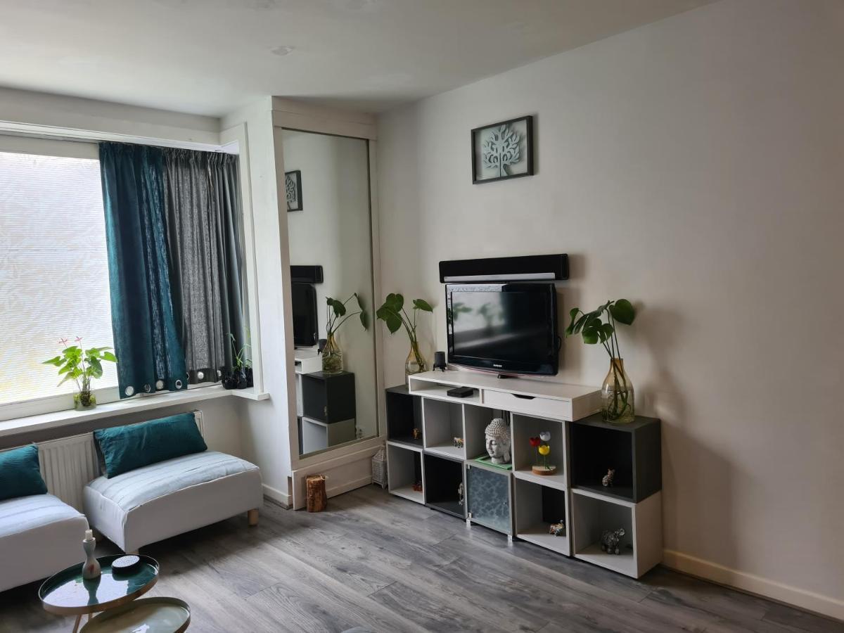 1 Bedroom 15 Min By Tram To Amsterdam Centre! ภายนอก รูปภาพ